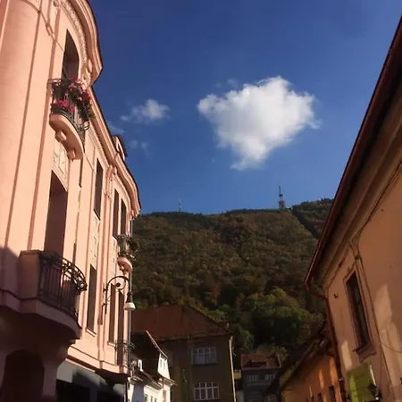 Vista In The Heart Of The Old Center * 브라쇼브