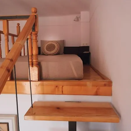 Vista In The Heart Of The Old Center 아파트 *